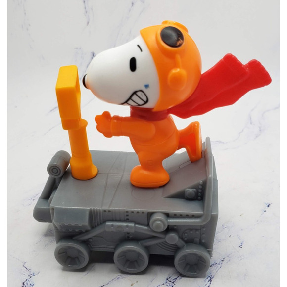 McDonald's Happy Meal Toy #6 Snoopy NASA Space Buggy 2019 - Picture 2 of 7
